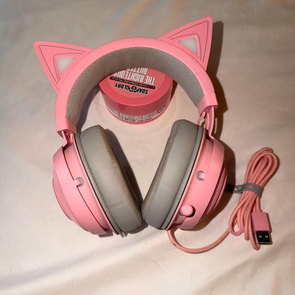 Razer Pink Cat Ear Gaming Headset Razer Pink Cat Ear Gaming Headset